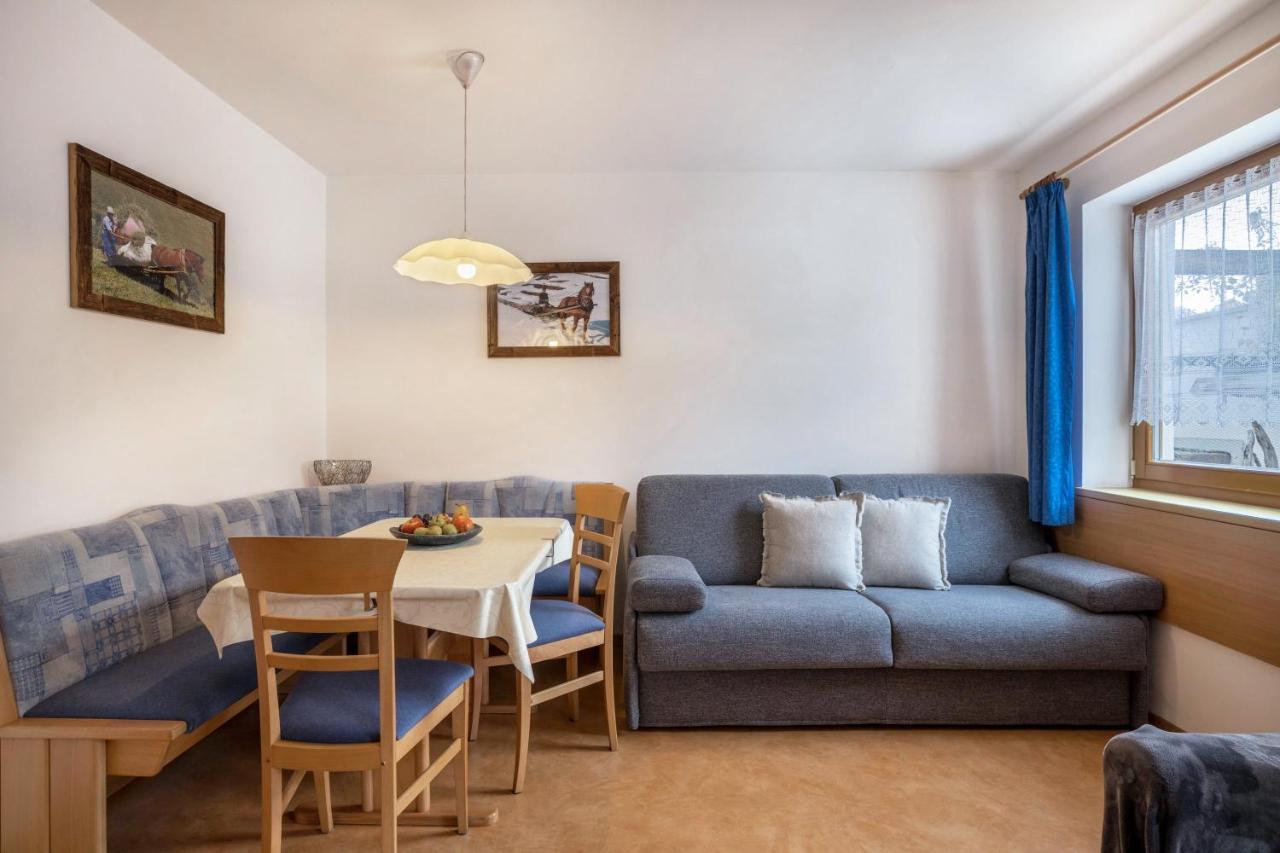 Haus Belodei - Apt B San Martino in Badia Exterior foto